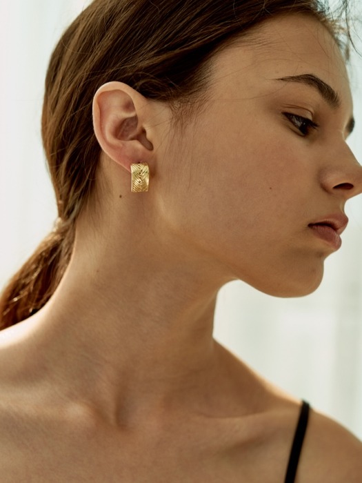 gold rush 03 earring