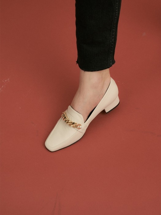 noa chain loafer - ivory