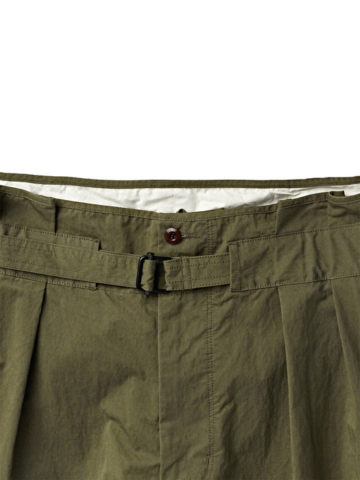 TROPICAL WIDE SHORTS / OLIVE TWILL