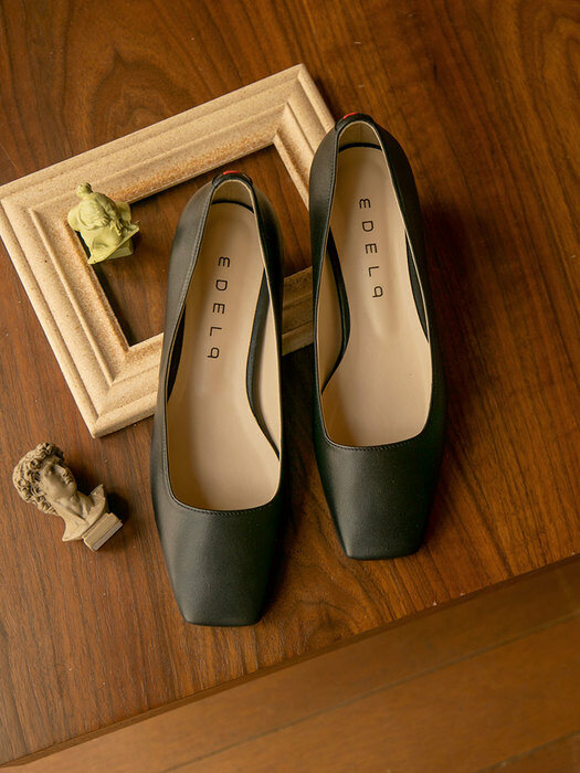 Daria flat_black