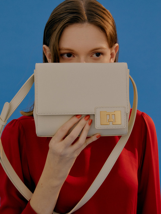 [FRONTROW X EENK] Classic Small Leather Bag_IVORY