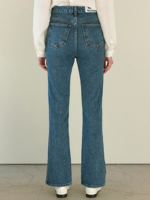 SIDE SLIT BOOTCUT JEANS_BLUE