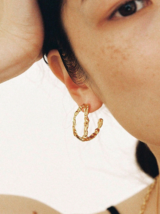 Icicle earrings Gold