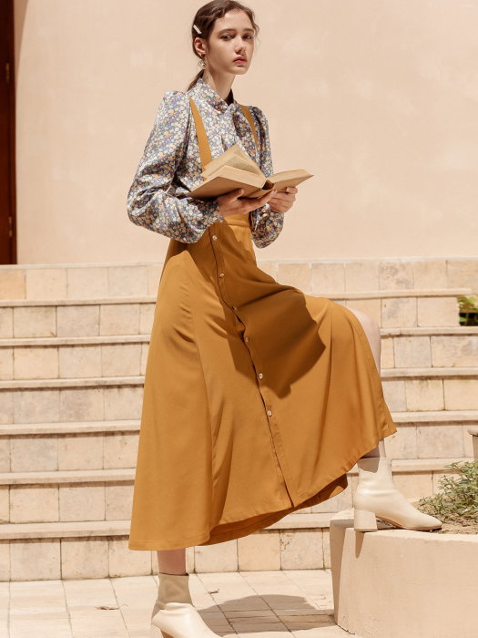 Button suspender brown skirt