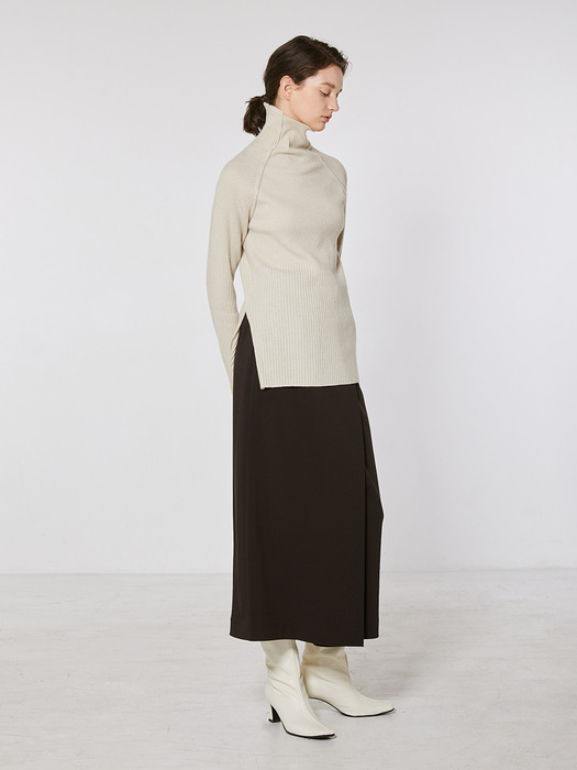 TOF OUT-CUT CASHMERE TURTLENECK KNIT IVORY