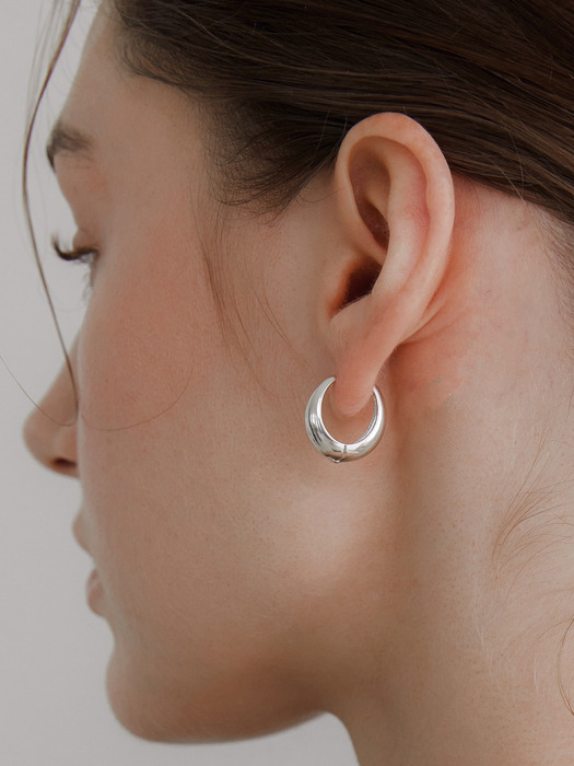 Big plat earring