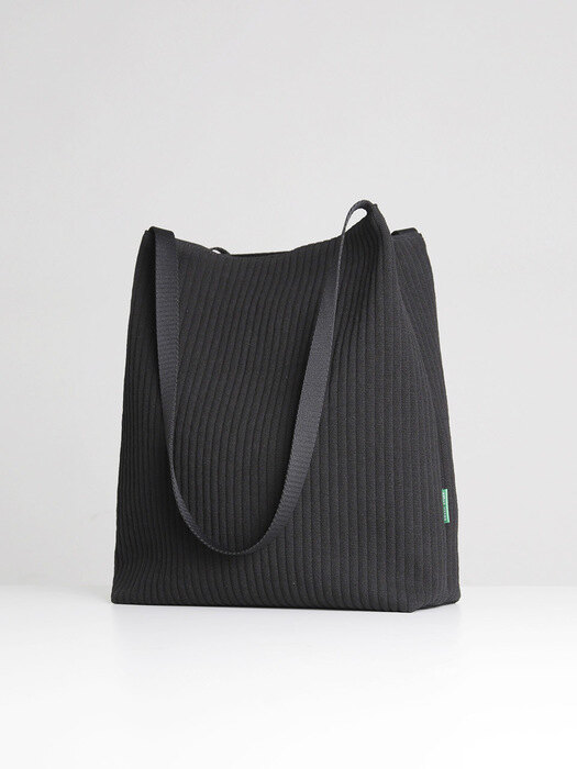 무심한듯 박시한 쇼퍼백 53 골지 코듀로이 - corduroy canvas black