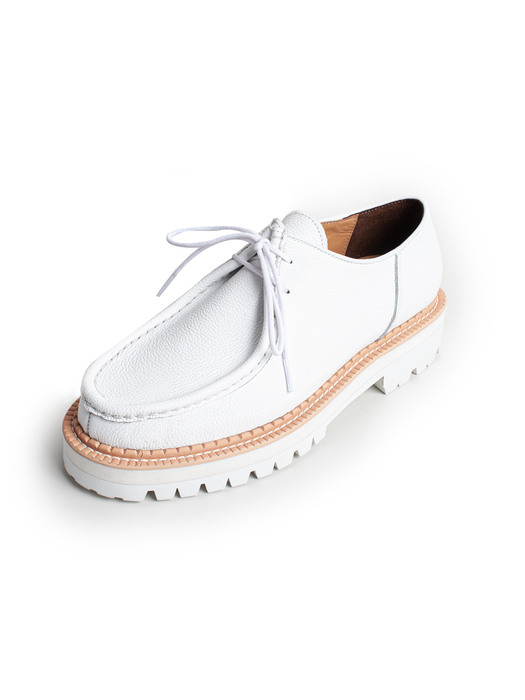 WHITE OVER SOLE TYROLEAN SHOES