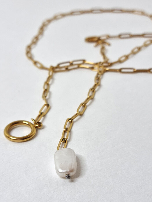 Baroque pearl chain necklace