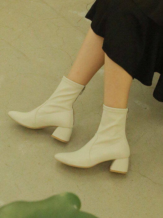 Elf Ankle Boots LMFA285