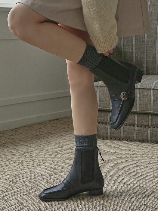 116J Prize Chelsea Ankle Boots
