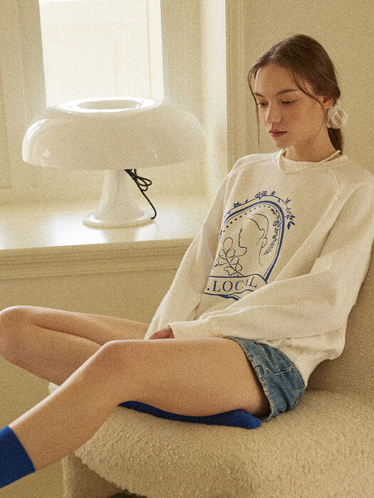 Silhouette Raglan Sweatshirt - Off White