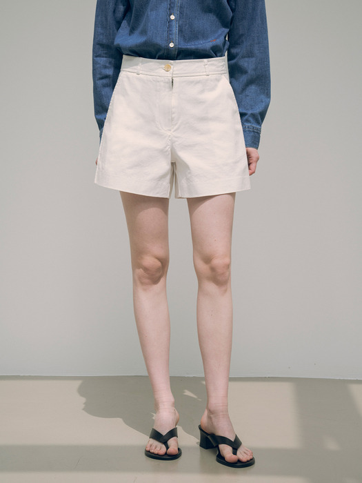 [S, M 사이즈 바로 출고] SIPT7067 chino short pants_White