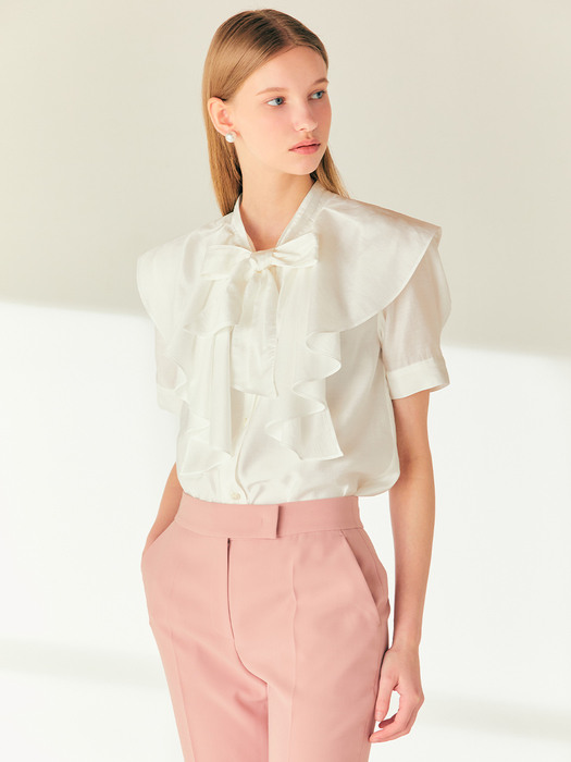 ANGELICA Ruffle detailed tie blouse (Off white/Light beige)