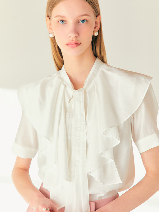 ANGELICA Ruffle detailed tie blouse (Off white/Light beige)