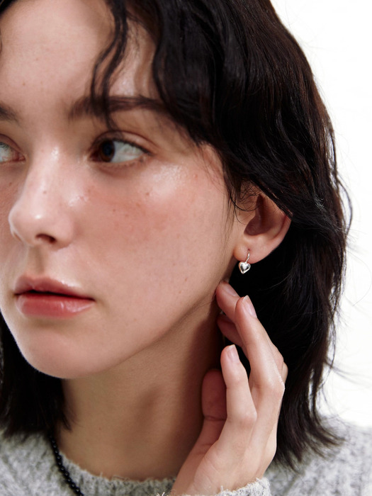 Love mini one-touch earrrings (2 colors)