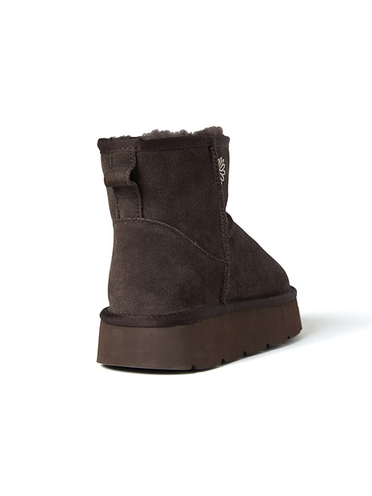 CLASSIQUE UGG BOOTS_BROWN