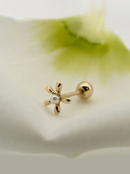 14k pearl flora piercing