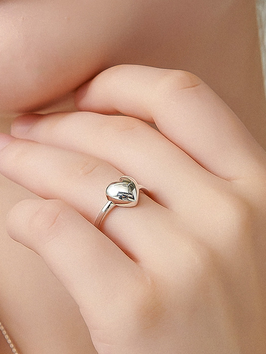 Amore Silver Ring Ir240 [Silver]