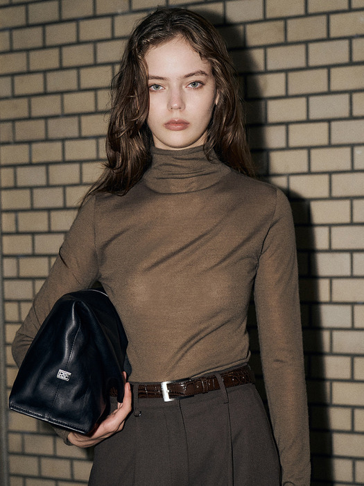 Slim See-through Turtleneck