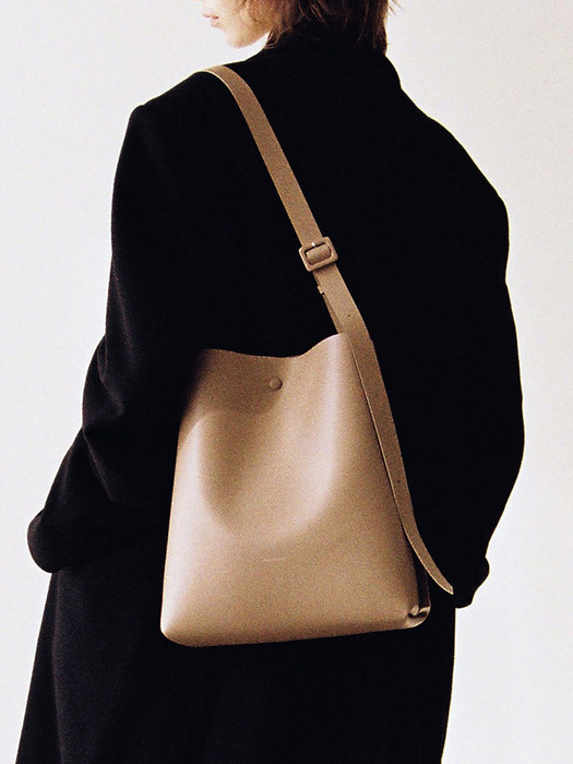 R.ARC BUCKET BAG M - Artificial Leather_4 COLORS