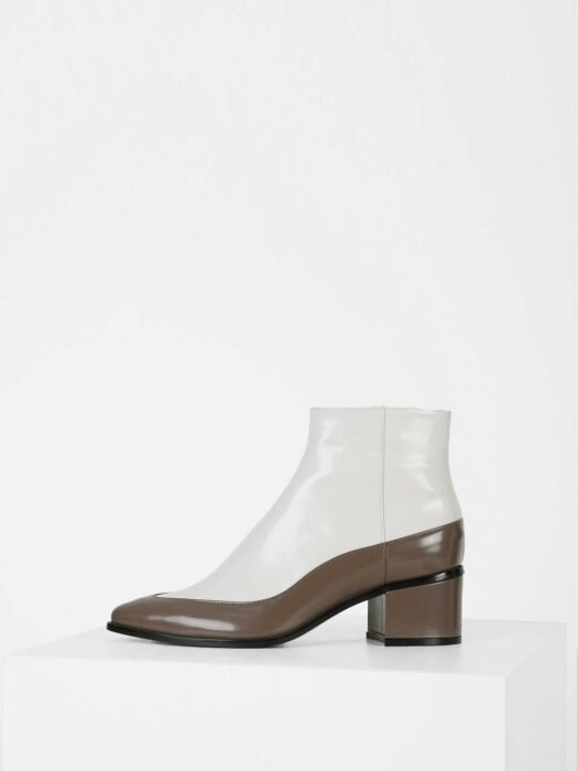 TWO-COLOR ANKLE BOOTS - IVORY + DARK KHAKI