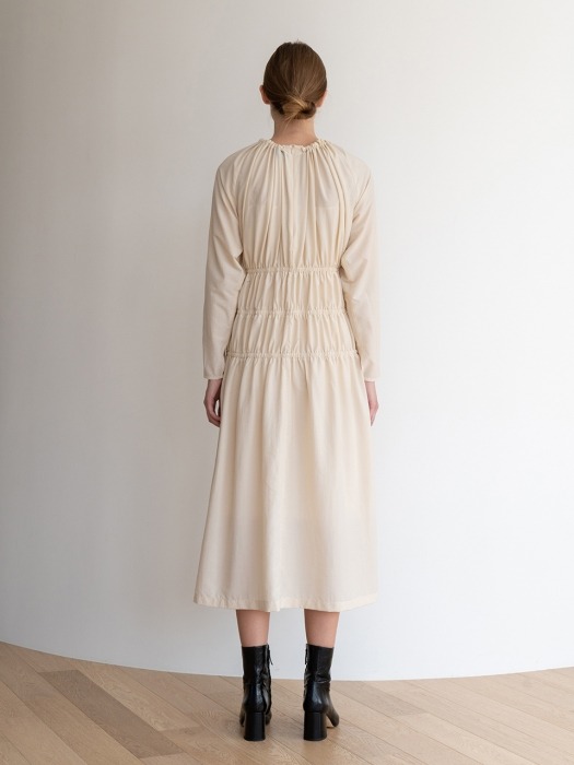 [ESSENTIAL] Shirring Dress Cream