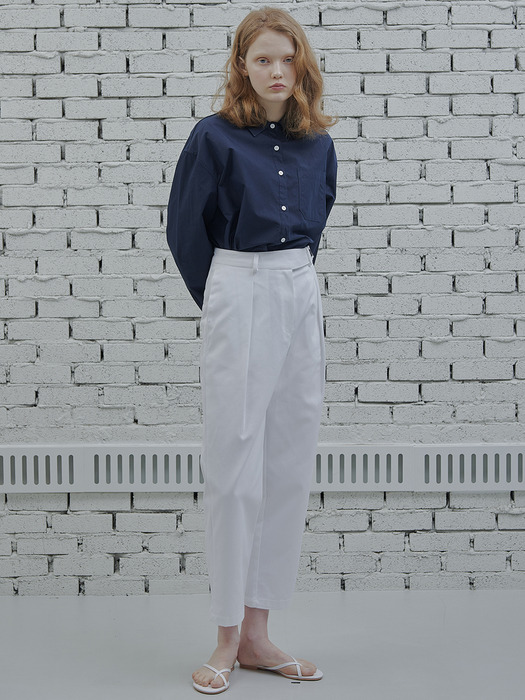 STRUCTURED TUCK COTTON PANTS_WHITE
