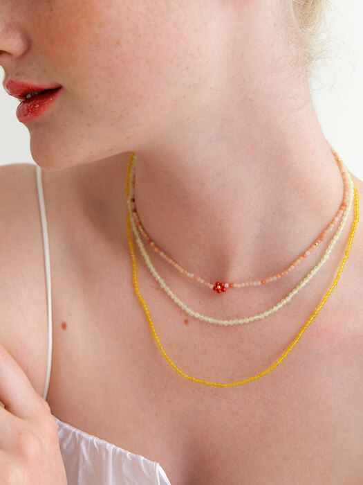 yellow jade necklace (Silver 925)