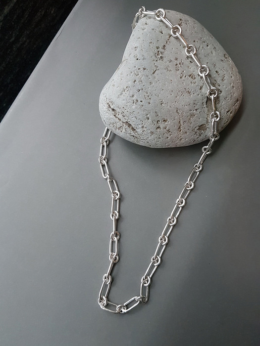 Silver Bold Chain Necklace
