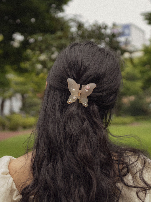 [단독]Pink scented butterfly hair claw