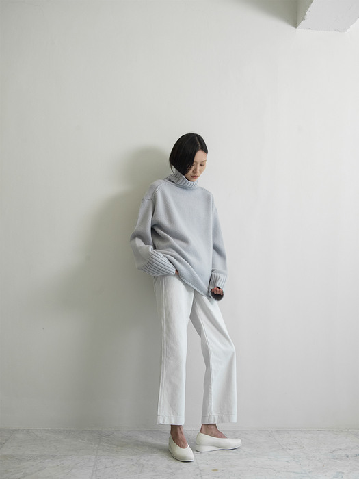 [EXCLUSIVE] open turtleneck (air blue)