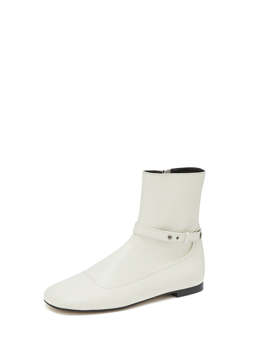Two-in-One Ankle Boots - cream