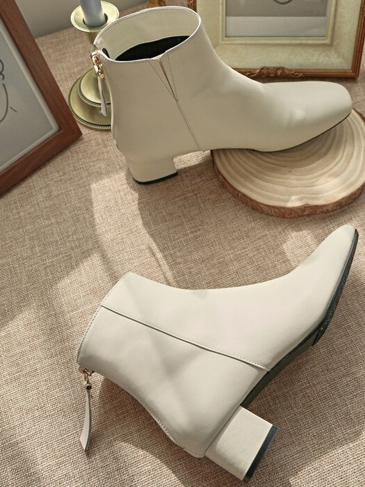 1381 Rain Banding Ankle Boots