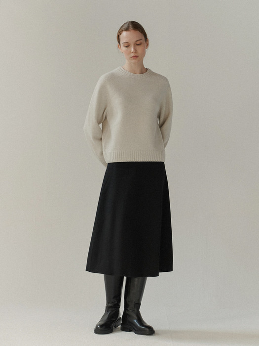 Wholegarment Pure Wool Knit (Oatmilk) 