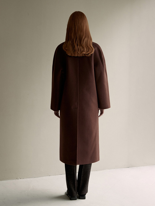 Collarless long coat (brick)