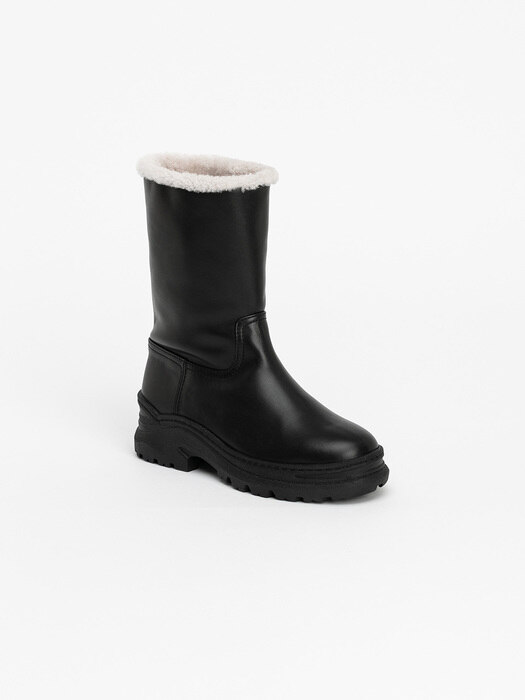 Sema Trek-sole Shearling Boots in Regular Black