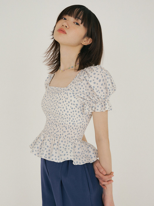 FJD FLORAL PUFF-SLEEVE BLOUSE SKY BLUE