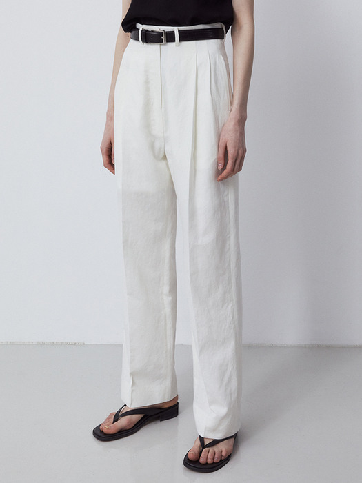 LINEN STANDARD FIT TWO TUCK PANTS-IVORY