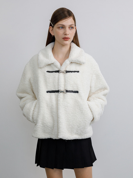 Buckle fur jacket (ivory)