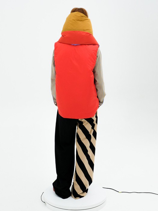 Duck thindown vest in red for men