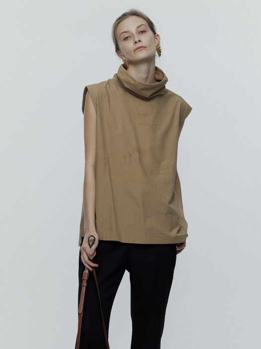 ROLL-NECK COTTON TOP_CAMEL
