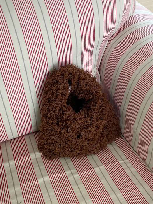 NICO FLUFFY BAG_ deep brown