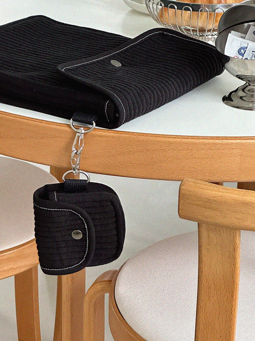 Tablet pouch 3sizes (Black)