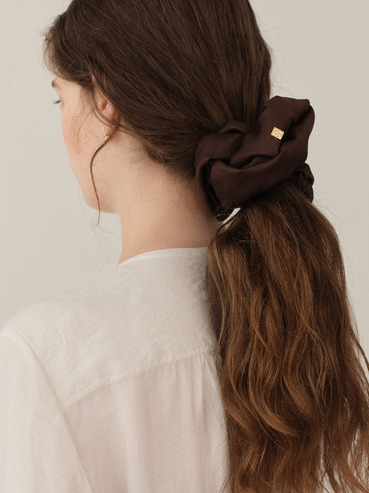 Silk Scrunchie Mocha