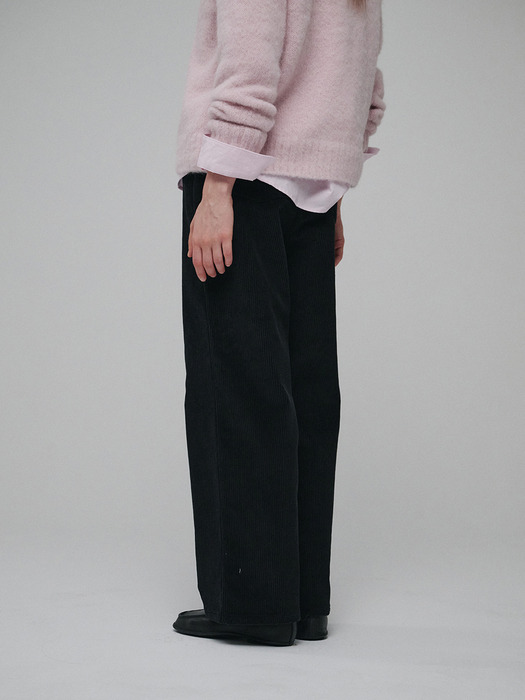 Corduroy straight pants (Black)