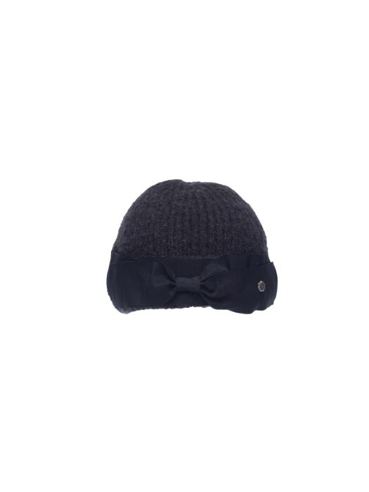 Black Ribbon Short beanie