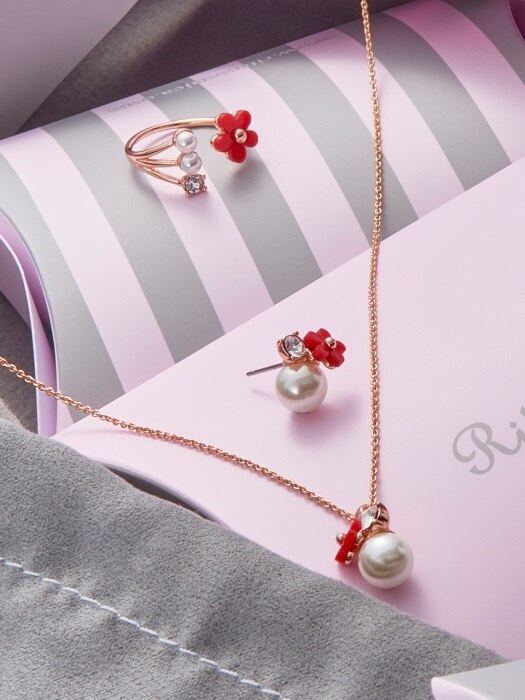 CHERRY BLOSSOM PEARL NECKLACE