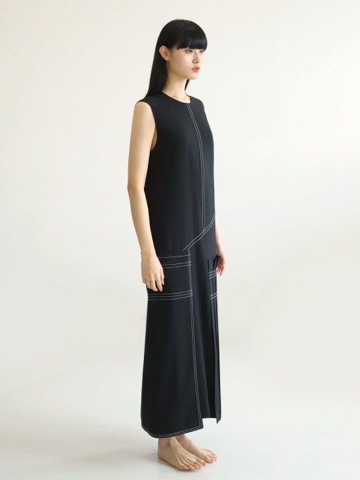 PLEATS LONG DRESS_Black