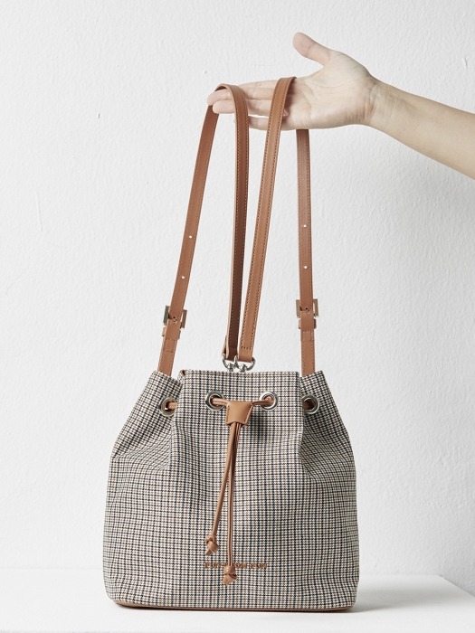 Carrie check bucket bag (2 colors)